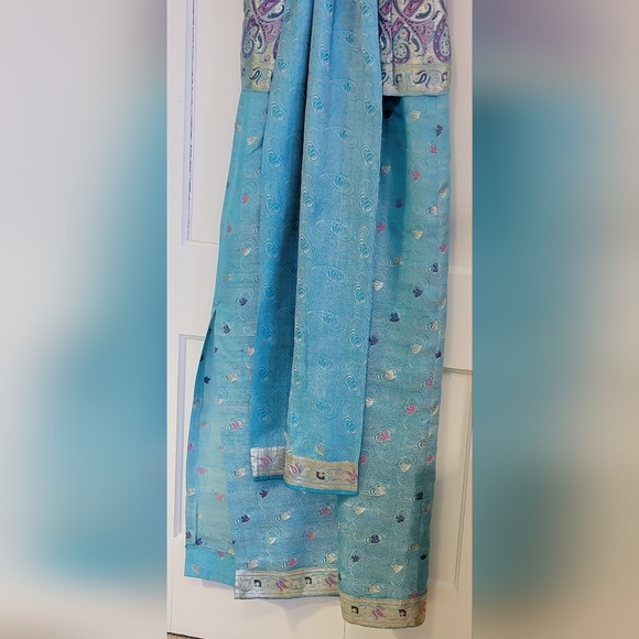 Handmade Formal Gown - Picture 9 of 16